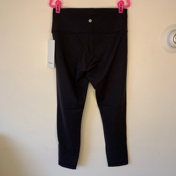 Lululemon Wunder Train HR Tight 25" - Size 2 - Picture 8 of 9